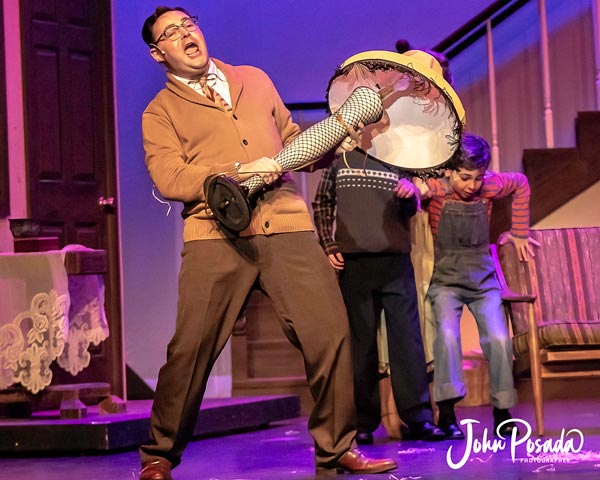 PHOTOS from &#34;A Christmas Story: The Musical&#34; at Algonquin