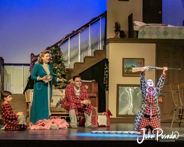 PHOTOS from &#34;A Christmas Story: The Musical&#34; at Algonquin