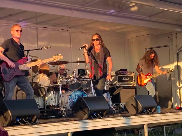 Union Summer Concert Series Rocks with Foreigners Journey