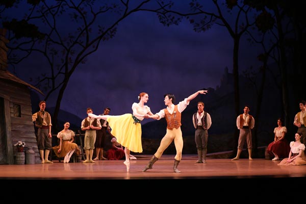 Ethan Stiefel Brings Internationally Acclaimed Production of &#34;Giselle&#34; to American Repertory Ballet