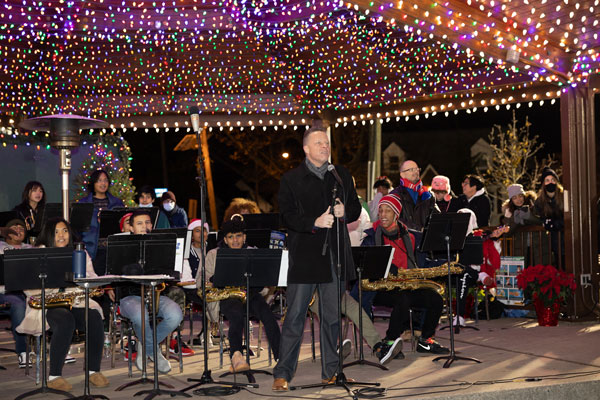 Carteret welcomes holiday season with annual Holiday Festival and Tree Lighting