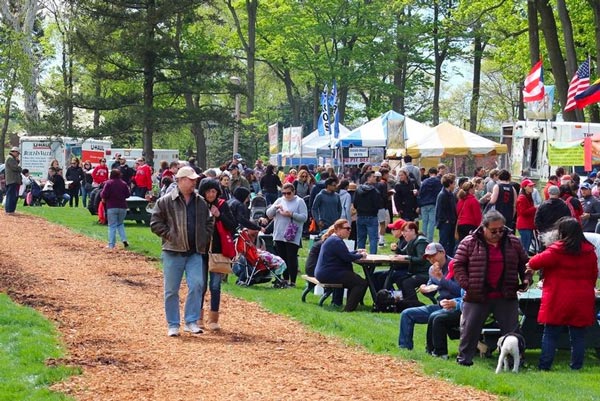 New Jersey Folk Festival Bridges Tradition and Innovation