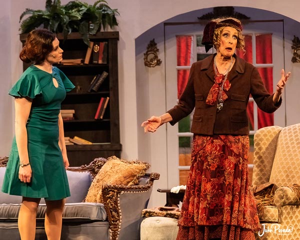 PHOTOS from &#34;Blithe Spirit&#34; at Music Mountain Theatre