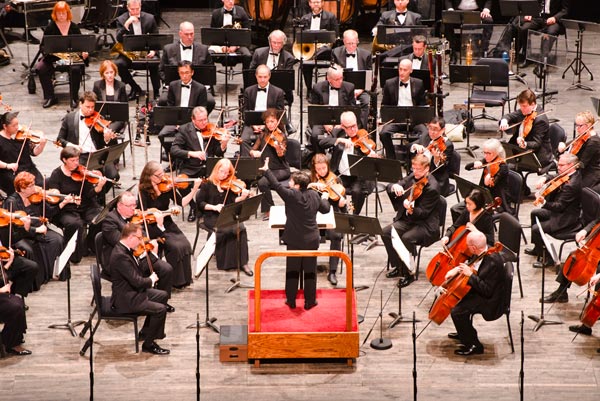 New Jersey Symphony Presents Opening Weekend Concerts and Jurassic Park in Concert