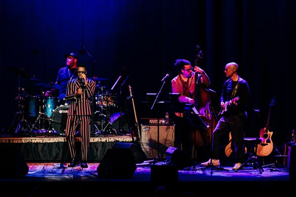 PHOTOS from An Evening with Leslie Odom, Jr. at MPAC