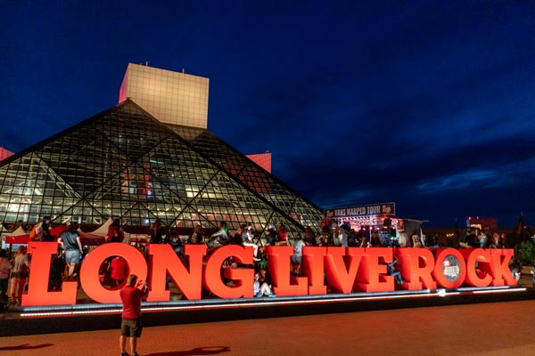 Rock & Roll Hall of Fame Announces 2023 Inductees