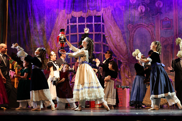 Roxey Ballet presents &#34;The Nutcracker&#34;