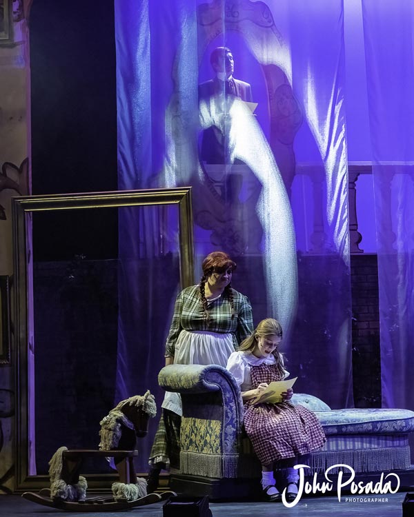 PHOTOS from &#34;The Secret Garden&#34; at Music Mountain Theatre