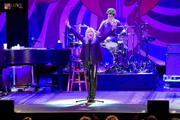 Pat Benatar and Neil Giraldo