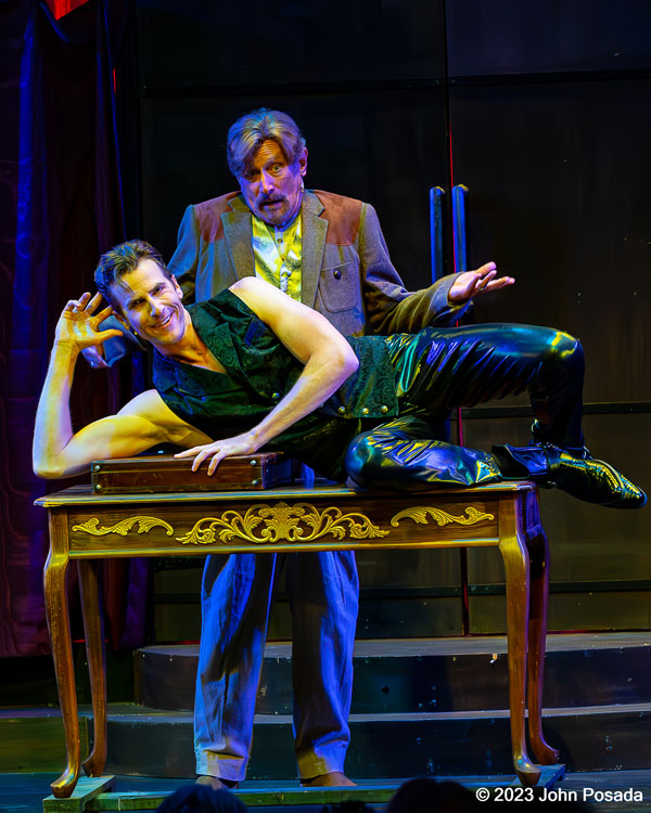 PHOTOS from &#34;Dracula: A Comedy of Terrors&#34; at Surflight Theatre