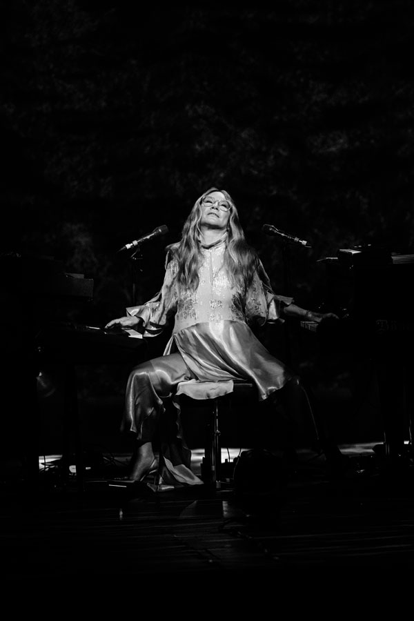 PHOTOS from Tori Amos at Count Basie Center for the Arts