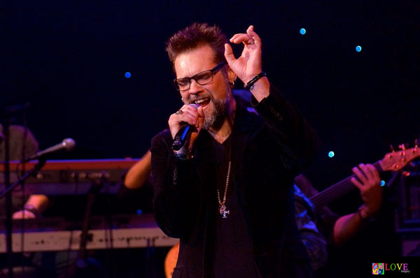 “New Jersey is the BEST!” Blood, Sweat and Tears Featuring Bo Bice LIVE at The State Theatre!